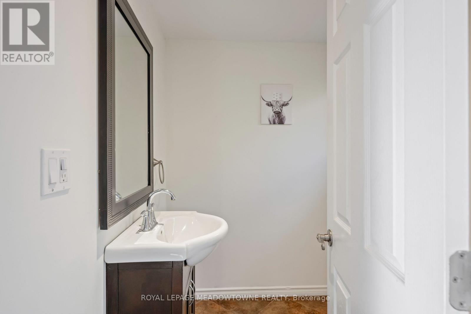 34 Crozier Street, East Luther Grand Valley, Ontario  L0N 1G0 - Photo 17 - X12475884