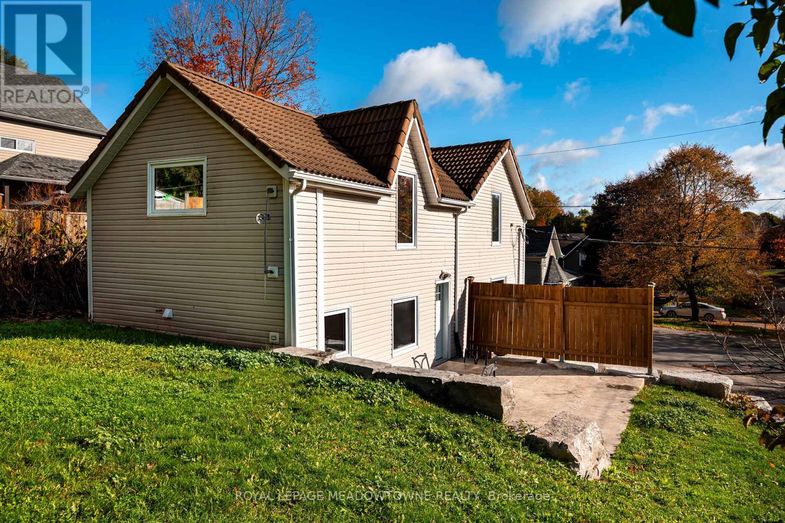 34 Crozier Street, East Luther Grand Valley, Ontario  L0N 1G0 - Photo 36 - X12475884