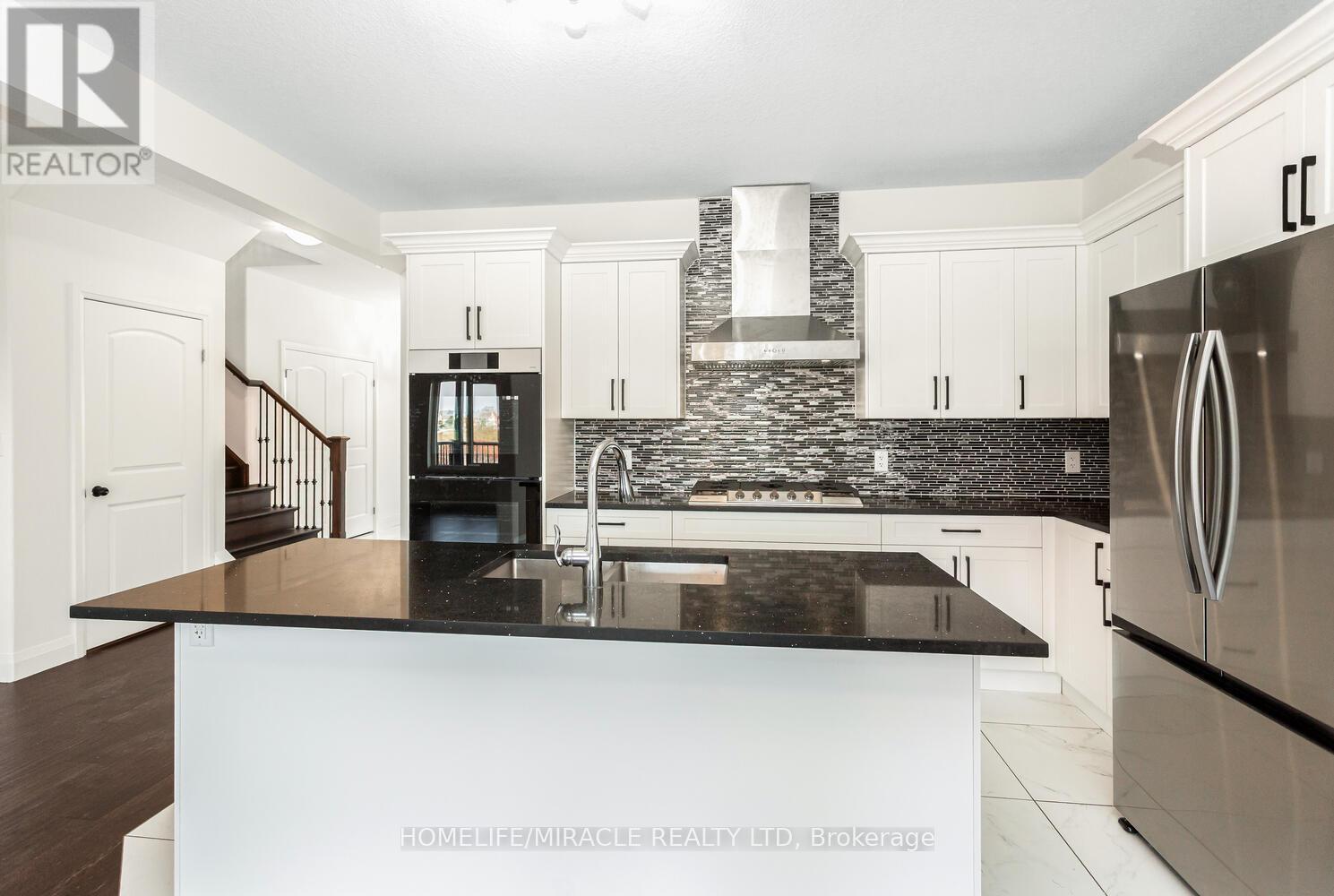80 Grandville Circle, Brant, Ontario  N3L 0J5 - Photo 14 - X12475886