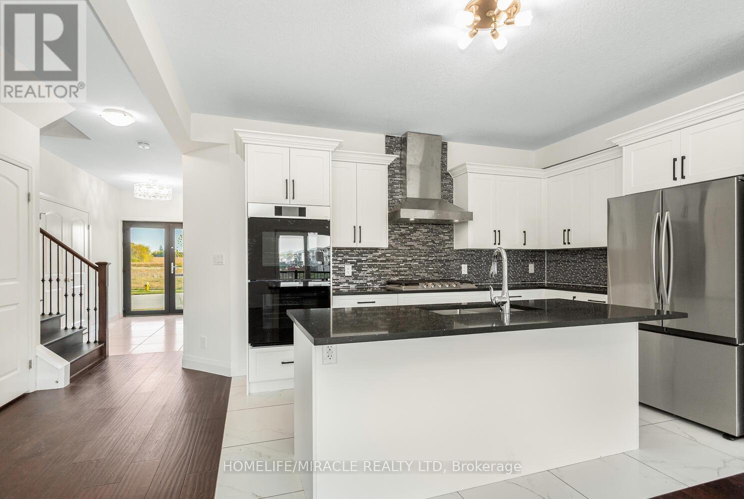 80 Grandville Circle, Brant, Ontario  N3L 0J5 - Photo 16 - X12475886