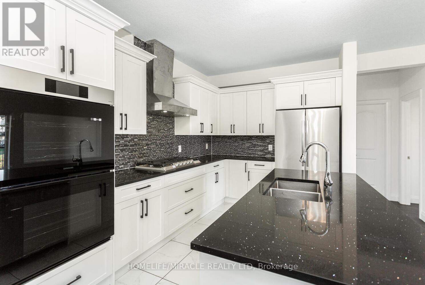 80 Grandville Circle, Brant, Ontario  N3L 0J5 - Photo 17 - X12475886