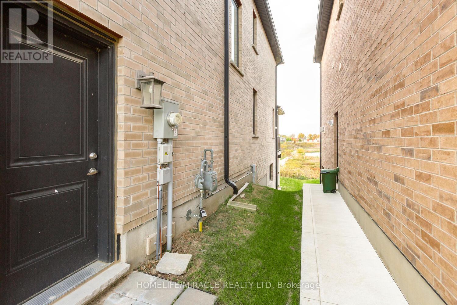 80 Grandville Circle, Brant, Ontario  N3L 0J5 - Photo 46 - X12475886