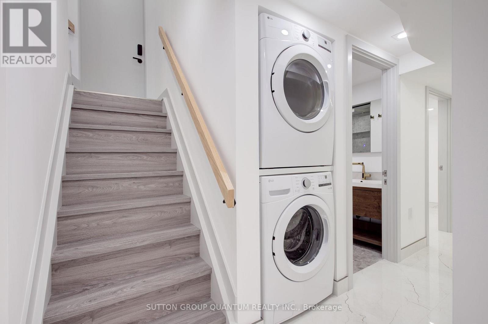 Lower Unit - 95 South Bend Road E, Hamilton, Ontario  L9A 2B3 - Photo 15 - X12475900