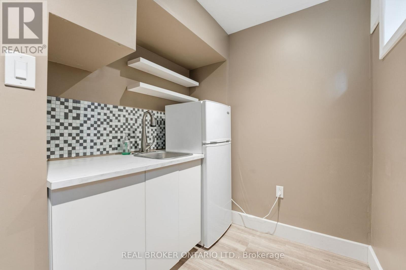 25 Merritt Lane, Brantford, Ontario  N3T 0E9 - Photo 29 - X12475908