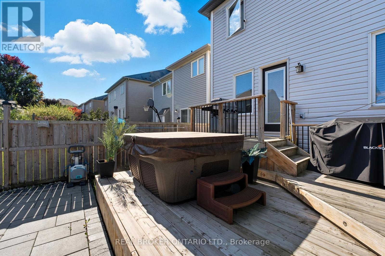 25 Merritt Lane, Brantford, Ontario  N3T 0E9 - Photo 38 - X12475908