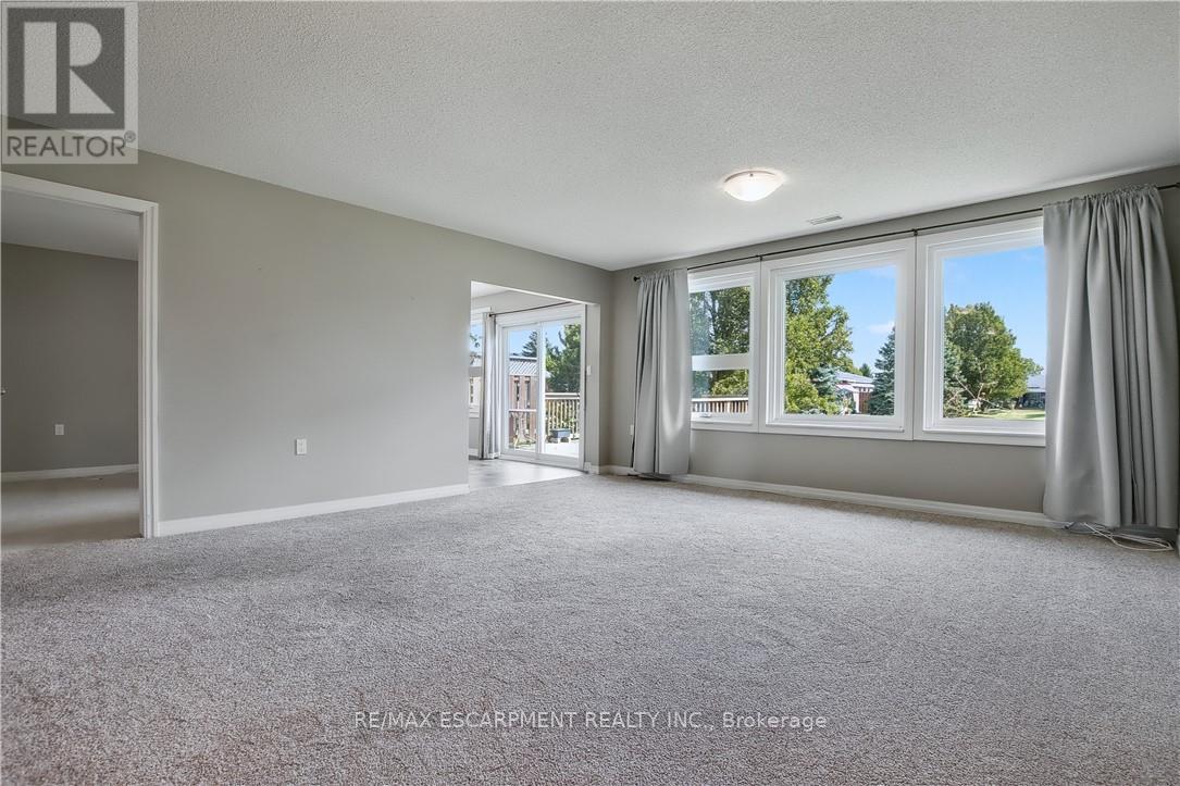 5 Archdeacon Clark Trail, Hamilton (Kennedy), Ontario  L9B 2M2 - Photo 11 - X12475934