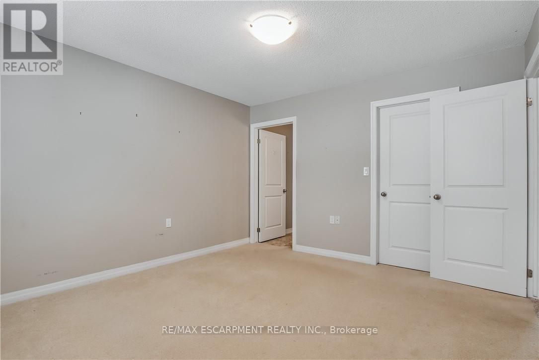 5 Archdeacon Clark Trail, Hamilton (Kennedy), Ontario  L9B 2M2 - Photo 15 - X12475934