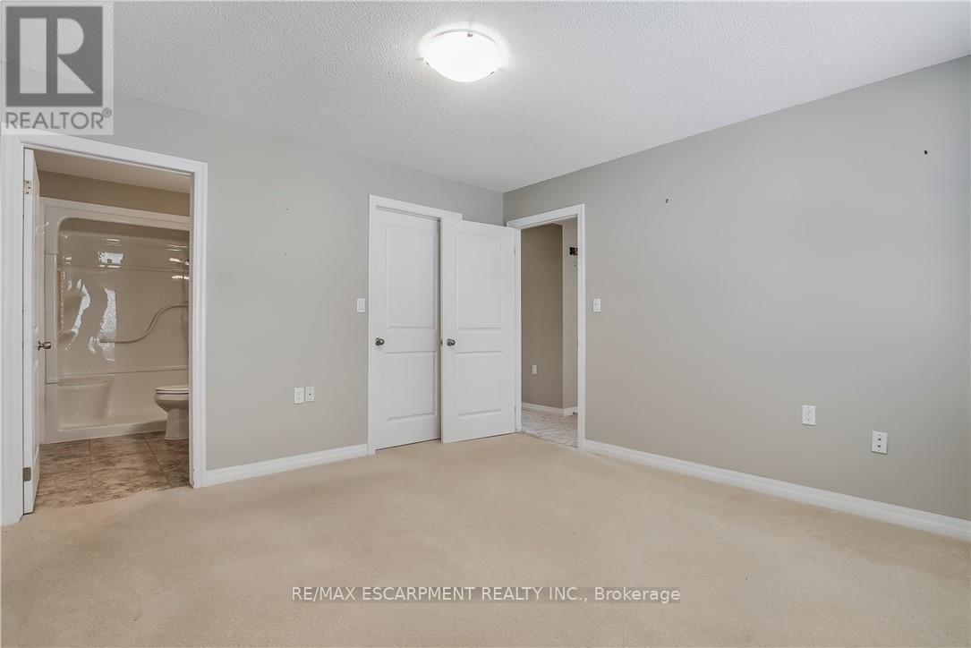 5 Archdeacon Clark Trail, Hamilton (Kennedy), Ontario  L9B 2M2 - Photo 20 - X12475934