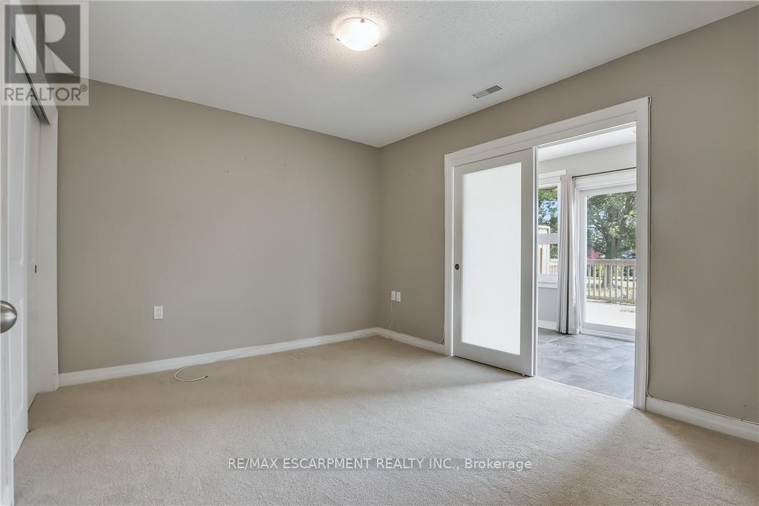 5 Archdeacon Clark Trail, Hamilton (Kennedy), Ontario  L9B 2M2 - Photo 24 - X12475934