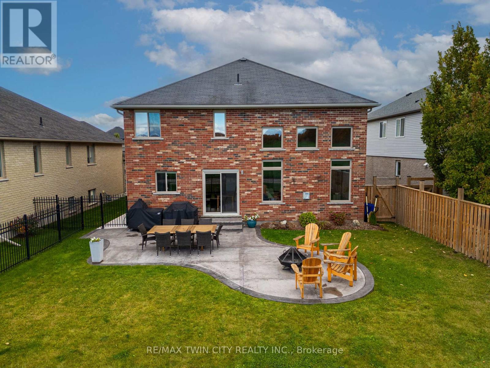 13 Erhardt Wagner Place, Wilmot, Ontario  N3A 4S2 - Photo 43 - X12475936