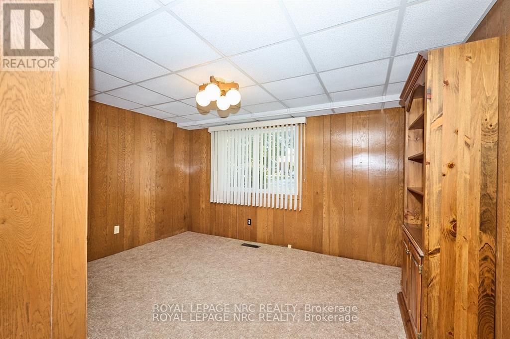 8 La Salle Drive, St. Catharines, Ontario  L2M 2E4 - Photo 33 - X12476156