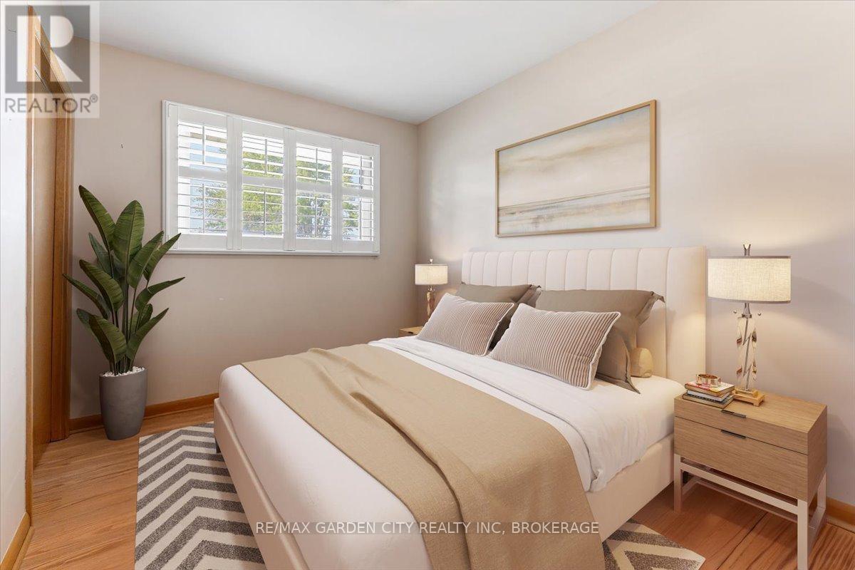 160 Elgin Street, Thorold (Thorold Downtown), Ontario  L2V 3C2 - Photo 17 - X12476182