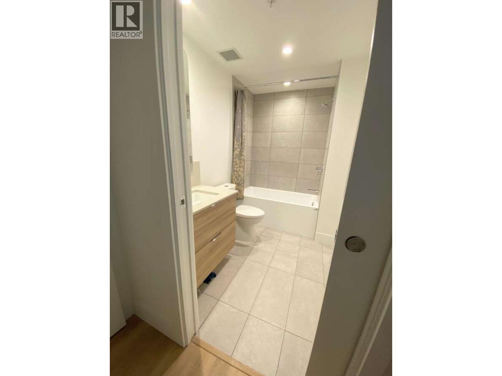 103 2375 Emery Court, North Vancouver, British Columbia  V7J 0E8 - Photo 14 - R3060898