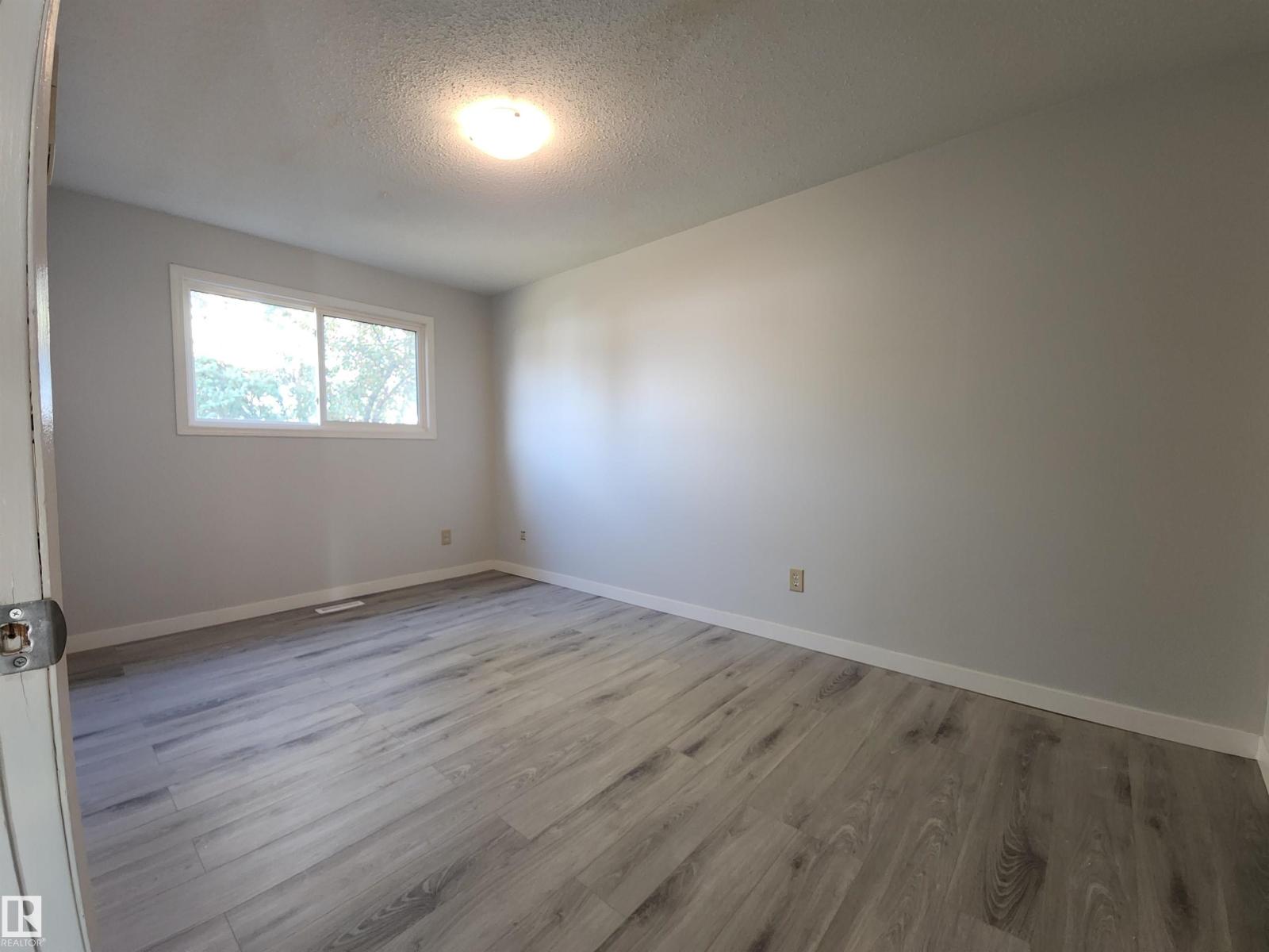 3014 132 Av Nw, Edmonton, Alberta  T5A 2Z1 - Photo 13 - E4462976