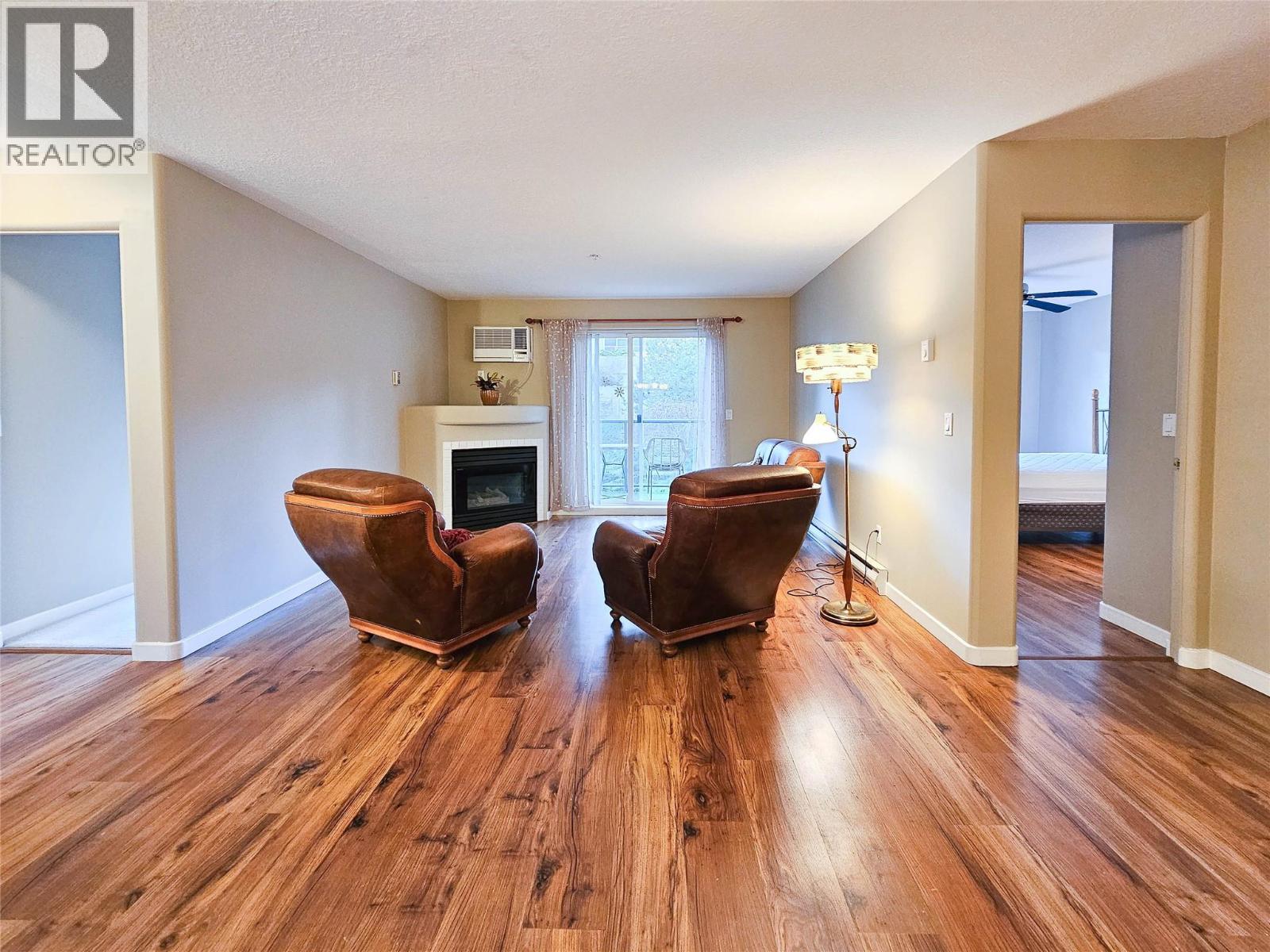 3221 Centennial Drive Unit# 204, Vernon, British Columbia  V1T 2T8 - Photo 4 - 10361997