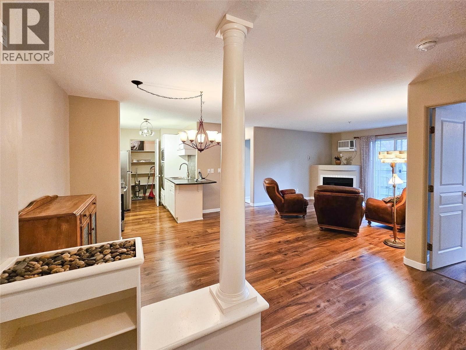 3221 Centennial Drive Unit# 204, Vernon, British Columbia  V1T 2T8 - Photo 5 - 10361997