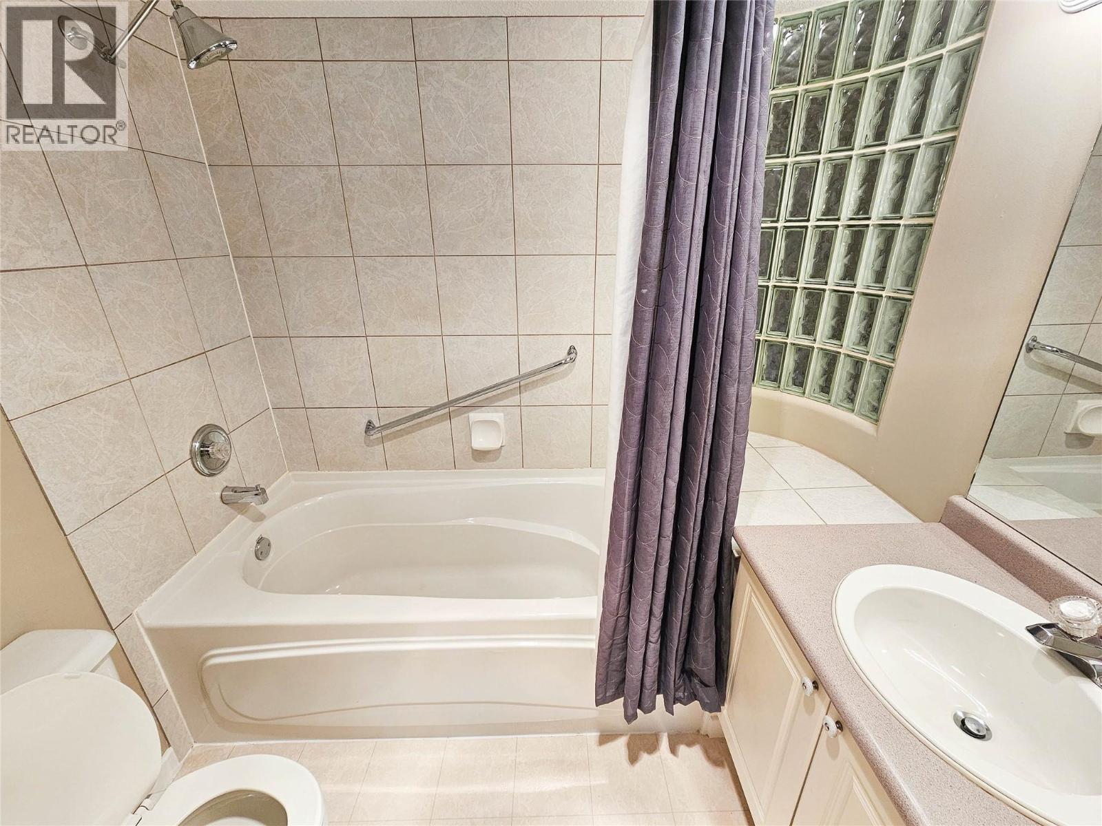 3221 Centennial Drive Unit# 204, Vernon, British Columbia  V1T 2T8 - Photo 15 - 10361997