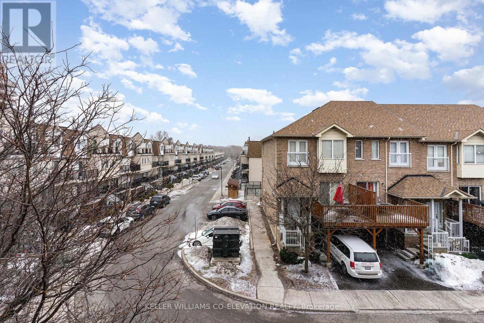 2034 - 3025 Finch Avenue W, Toronto, Ontario  M9M 0A2 - Photo 18 - W12101329