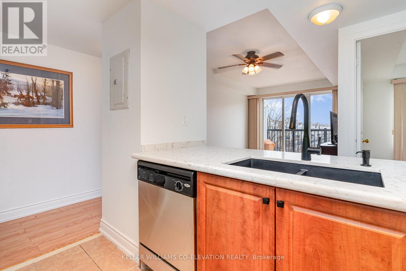 2034 - 3025 Finch Avenue W, Toronto, Ontario  M9M 0A2 - Photo 9 - W12101329