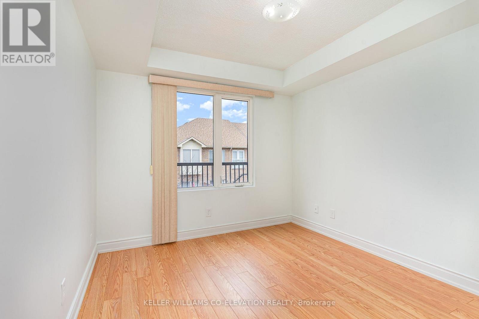 2034 - 3025 Finch Avenue W, Toronto, Ontario  M9M 0A2 - Photo 15 - W12101329