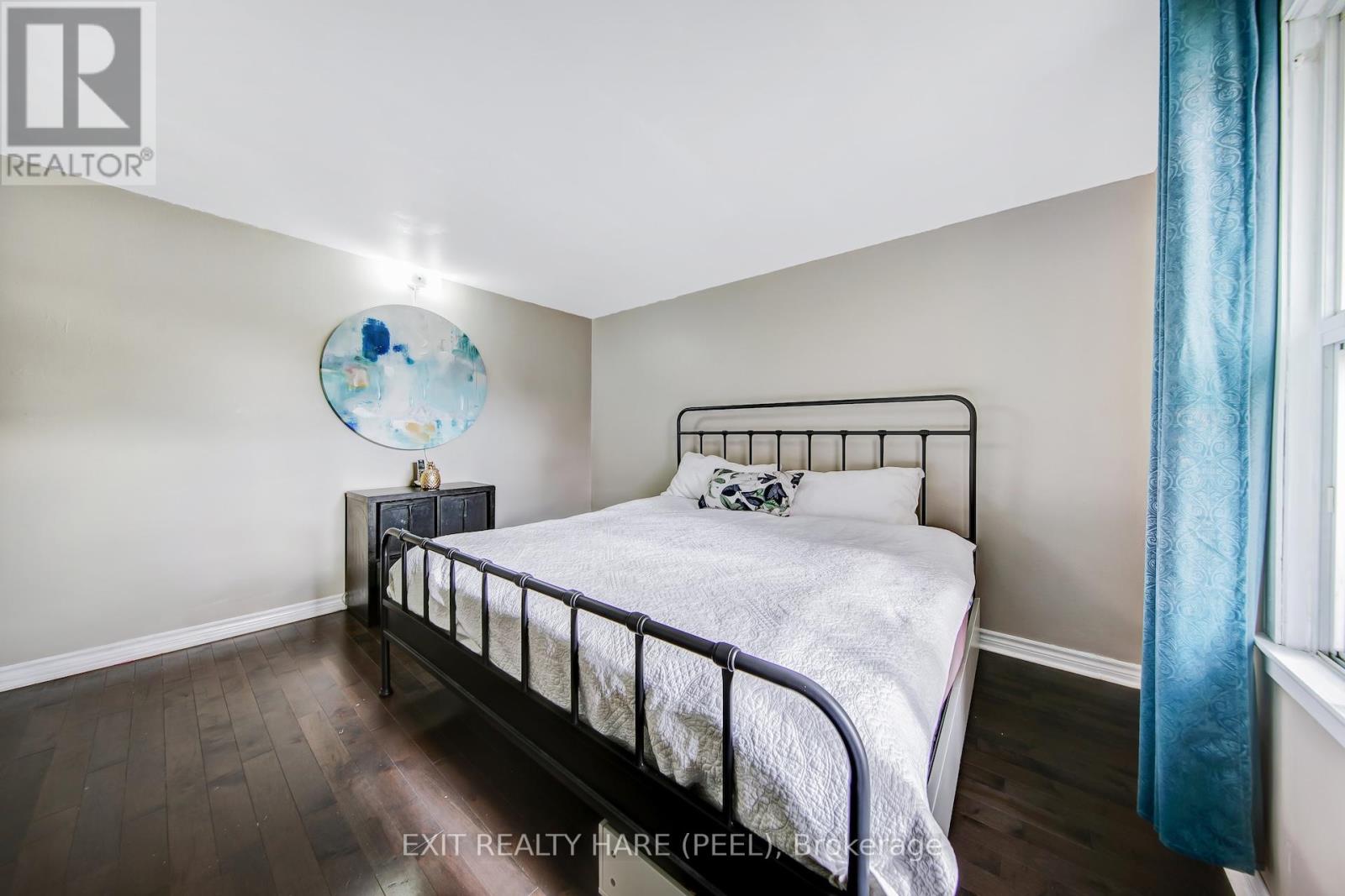 6 Earnscliffe Gate, Brampton, Ontario  L6T 3B3 - Photo 15 - W12474863