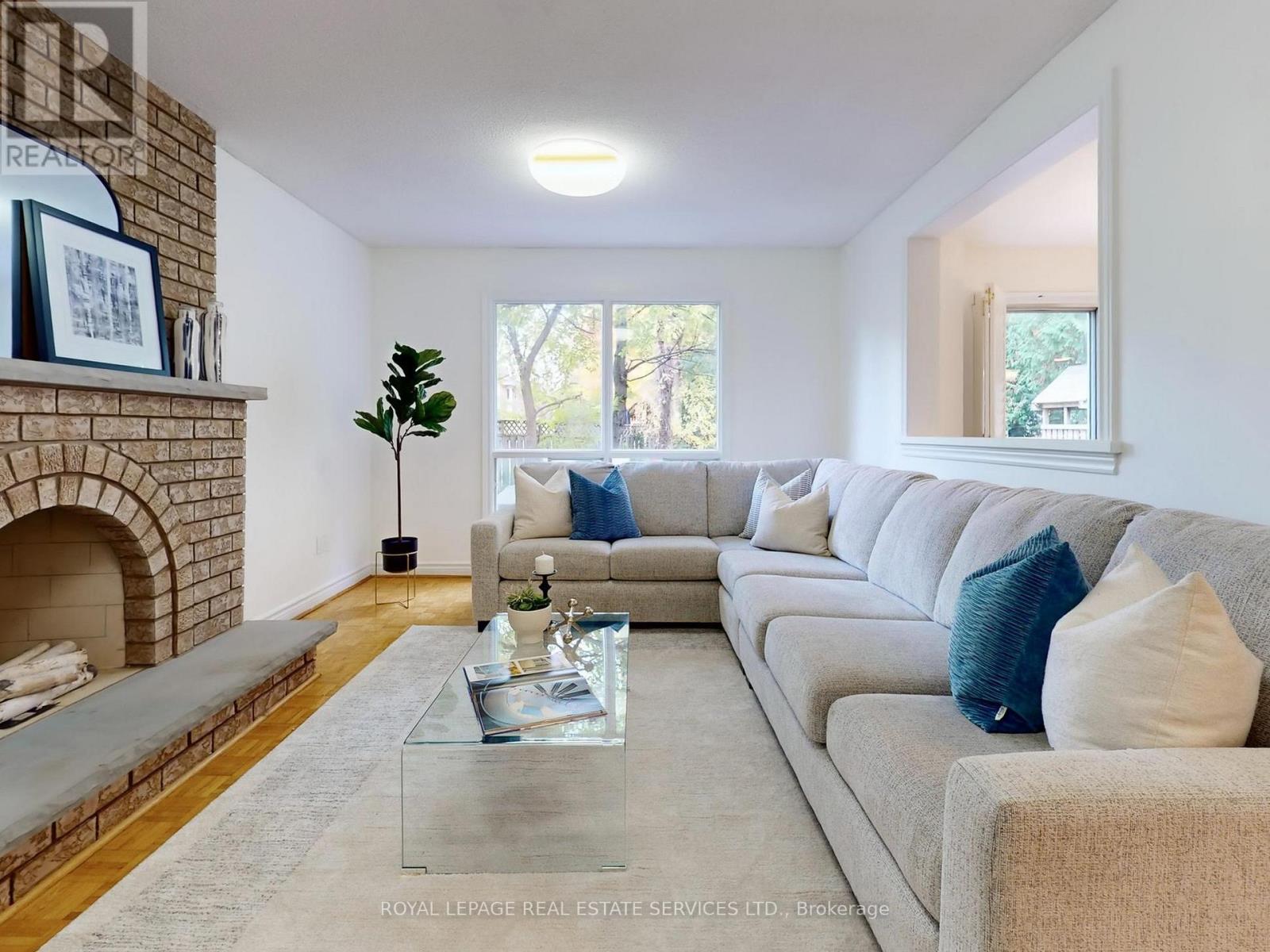 258 Westmount Boulevard, Vaughan (Beverley Glen), Ontario  L4J 7V9 - Photo 7 - N12475875