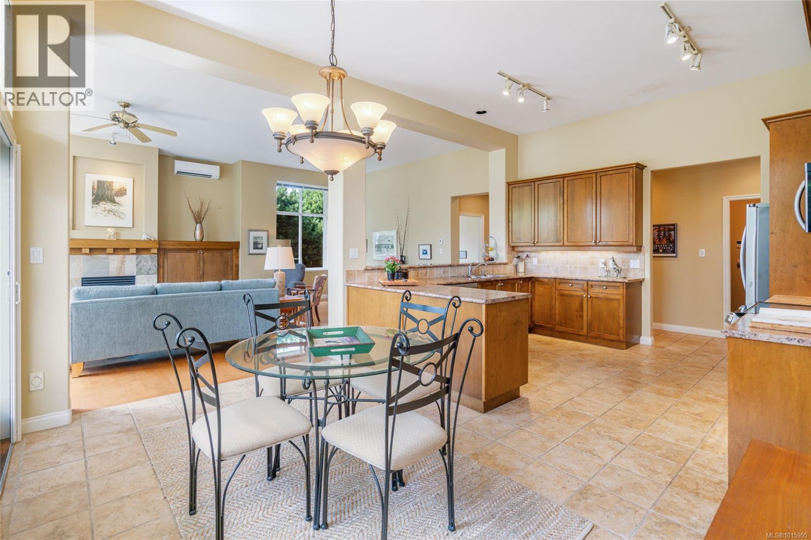 1416 Saturna Dr, Parksville, British Columbia  V9P 2Y1 - Photo 4 - 1015905