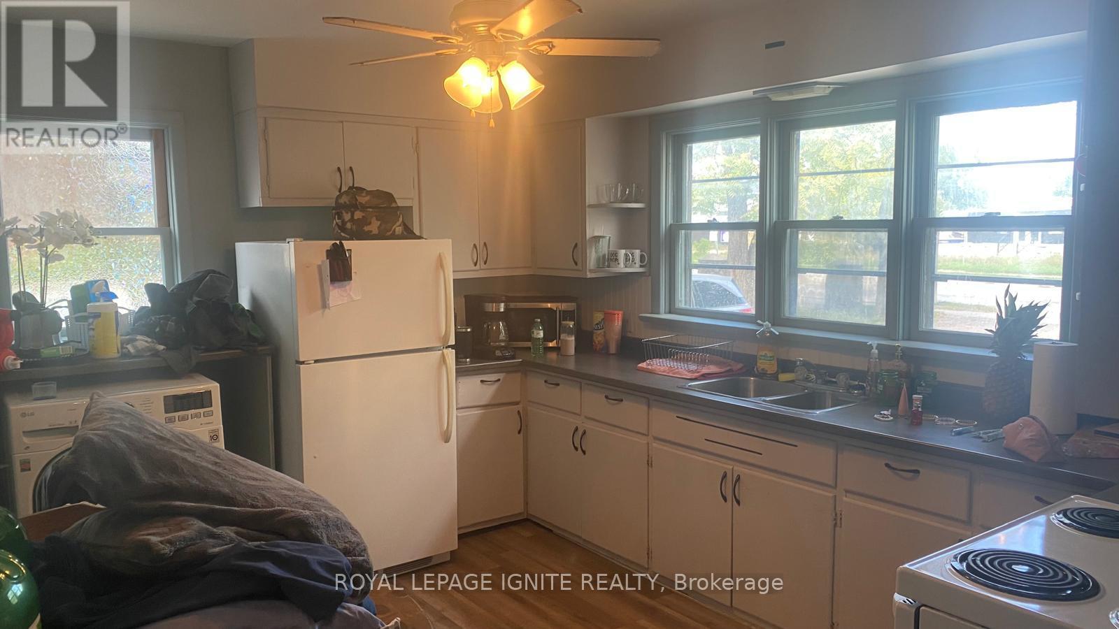 385 West Street N, Orillia, Ontario  L3V 5E7 - Photo 6 - S12474818