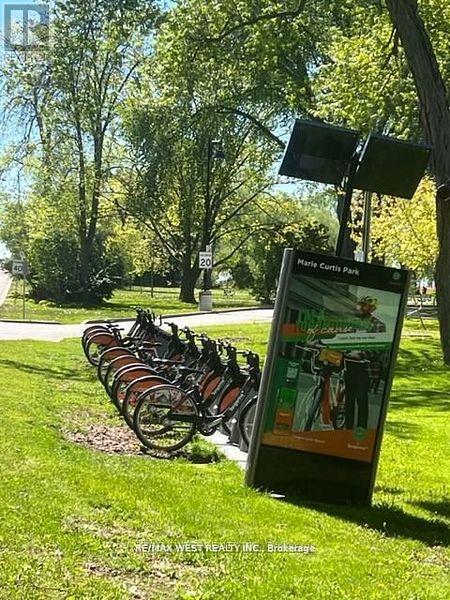 404 - 1535 Lakeshore Road E, Mississauga, Ontario  L5E 3E2 - Photo 47 - W12463670