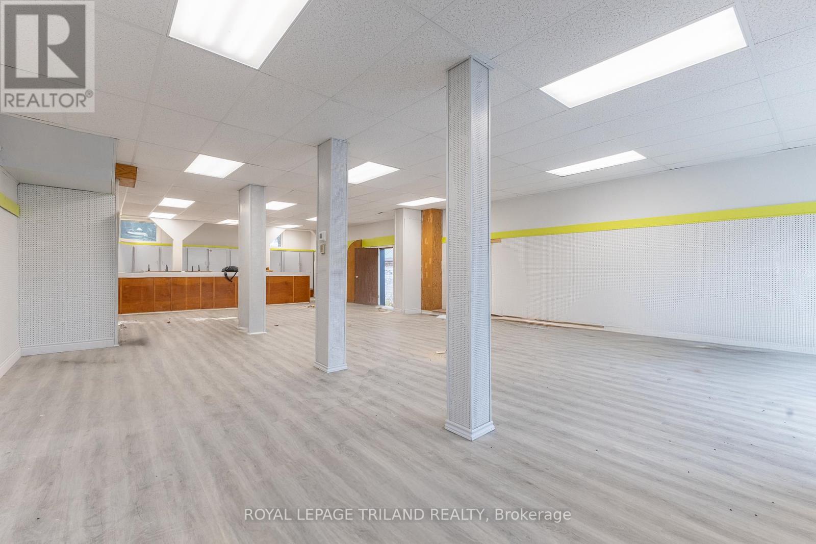 11 Goshen Street N, Bluewater, Ontario  N0M 2T0 - Photo 27 - X12439956