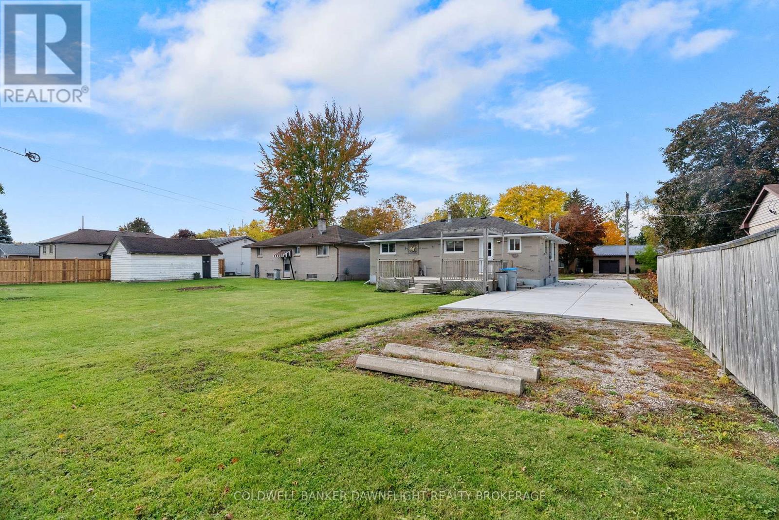 312 Marlborough Street, South Huron, Ontario  N0M 1S2 - Photo 34 - X12475659