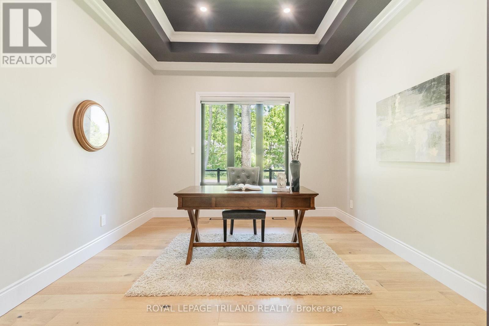 10175 Merrywood Drive, Lambton Shores, Ontario  N0M 1T0 - Photo 24 - X12348026