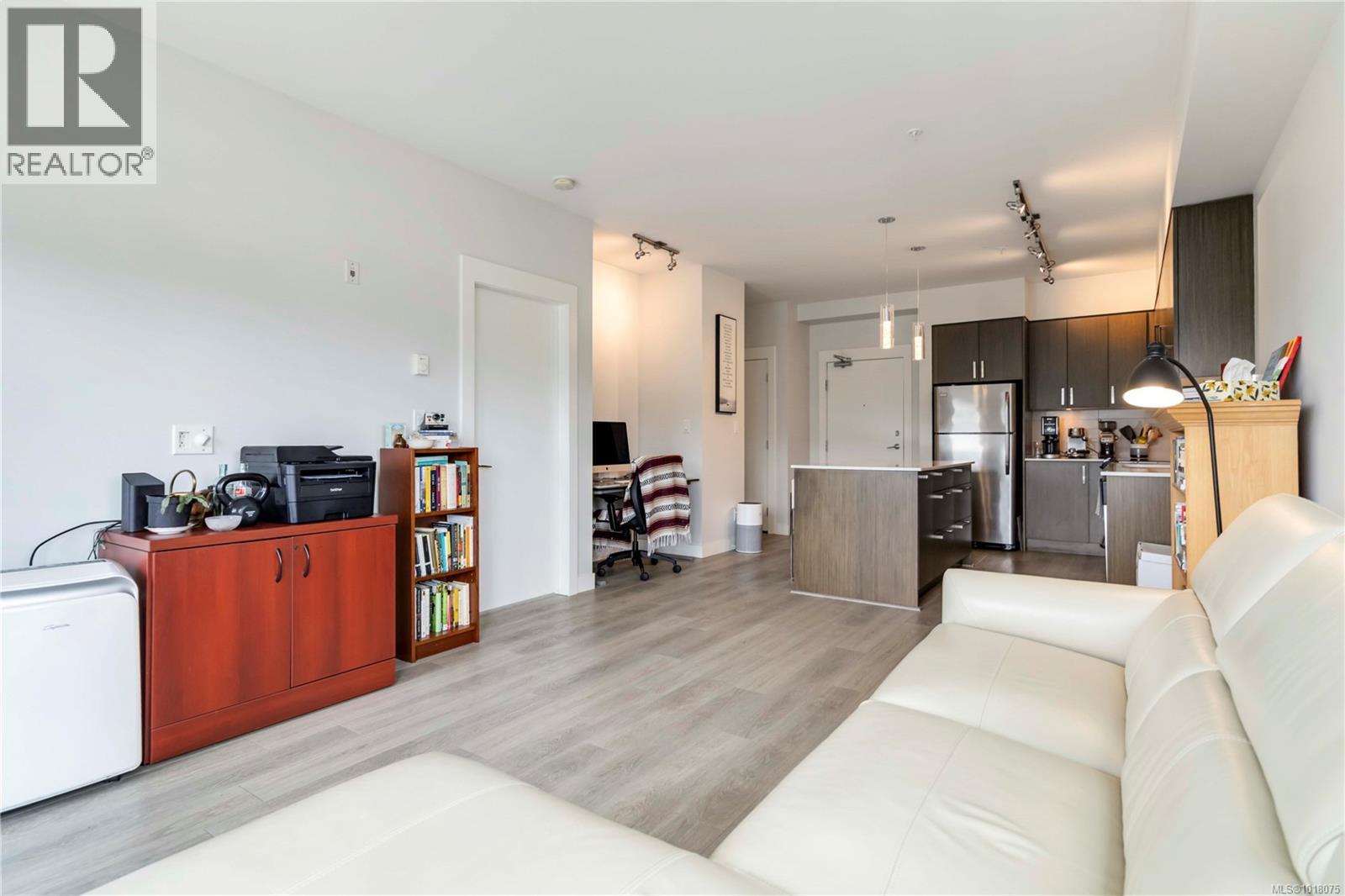 404 286 Wilfert Rd, View Royal, British Columbia V9C 0H6 - Photo 12 - 1018075