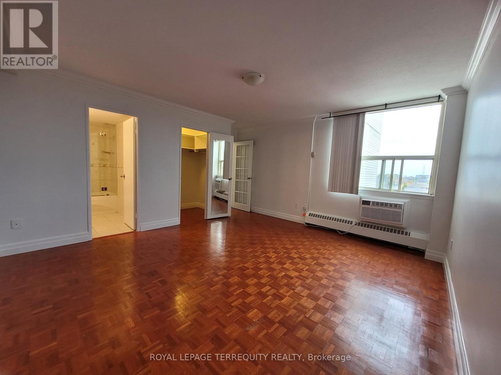 602 - 155 Marlee Avenue, Toronto, Ontario  M6B 4B5 - Photo 10 - W12475648