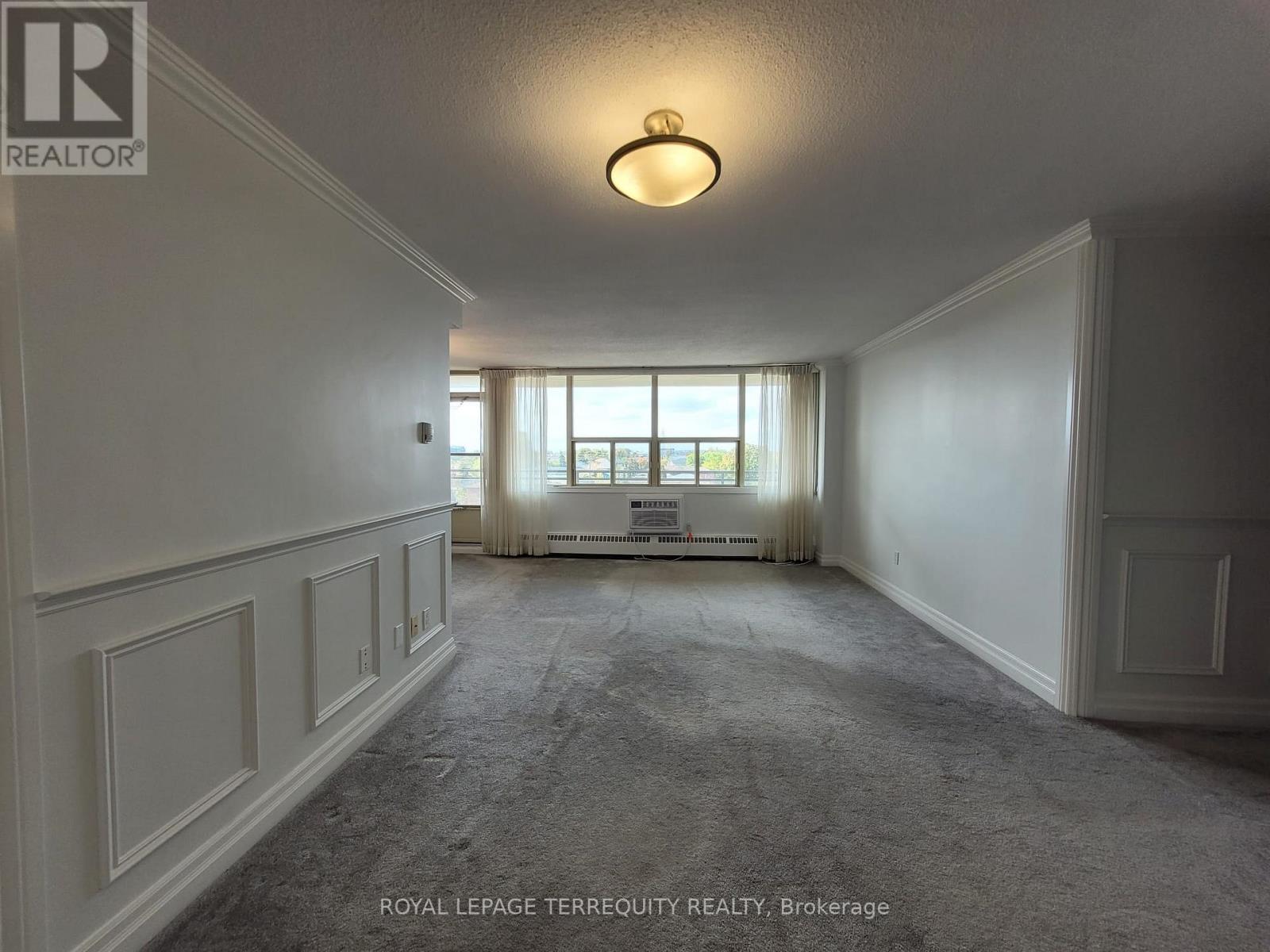602 - 155 Marlee Avenue, Toronto, Ontario  M6B 4B5 - Photo 7 - W12475648