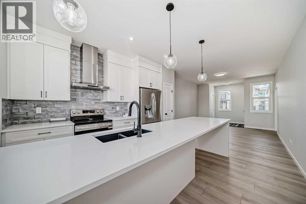 208 Lucas Place Nw, Calgary, Alberta  T3P 2E6 - Photo 12 - A2210904