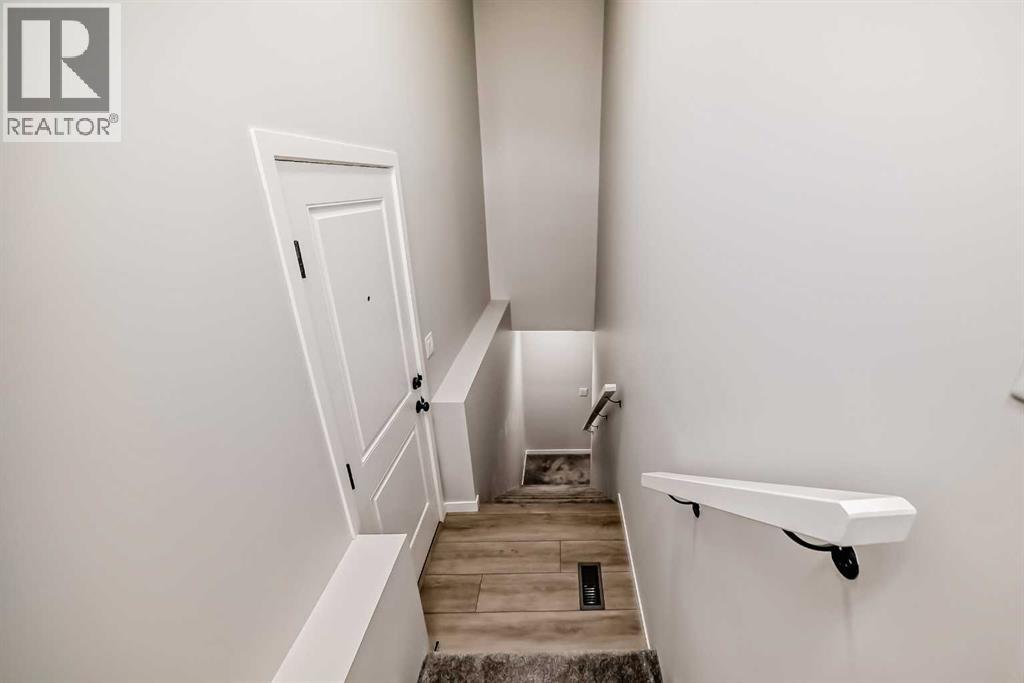 208 Lucas Place Nw, Calgary, Alberta  T3P 2E6 - Photo 24 - A2210904