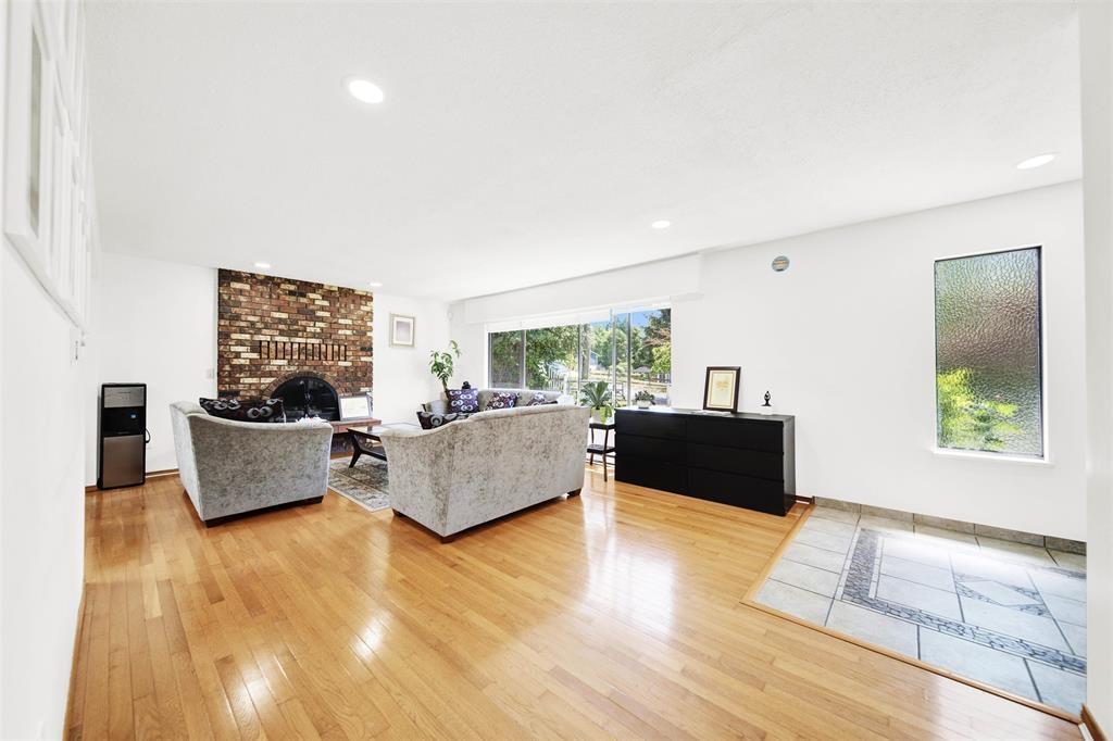 16951 94a Avenue, Surrey, British Columbia  V4N 6H2 - Photo 8 - R3060508