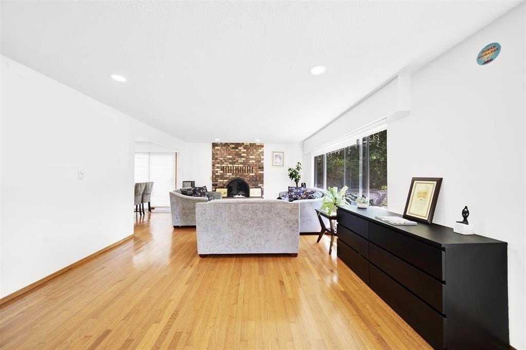 16951 94a Avenue, Surrey, British Columbia  V4N 6H2 - Photo 6 - R3060508