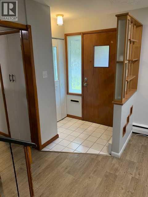 1717 13 Avenue N, Lethbridge, Alberta  T1H 1T5 - Photo 2 - A2265395
