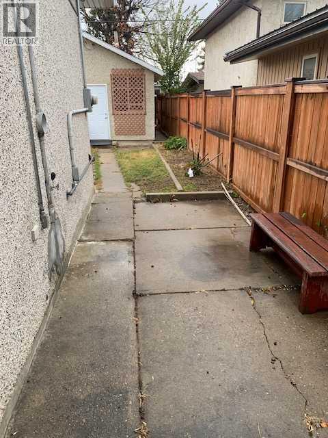 1717 13 Avenue N, Lethbridge, Alberta  T1H 1T5 - Photo 30 - A2265395