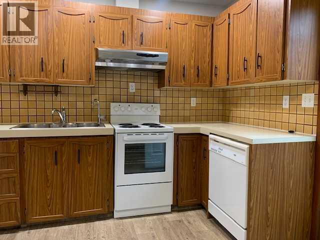 1717 13 Avenue N, Lethbridge, Alberta  T1H 1T5 - Photo 7 - A2265395