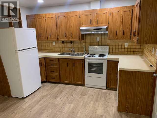 1717 13 Avenue N, Lethbridge, Alberta  T1H 1T5 - Photo 9 - A2265395