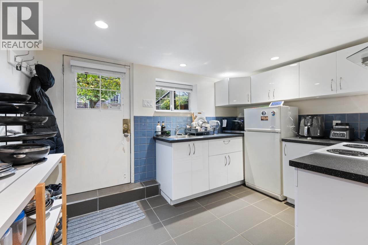 2125 E 5th Avenue, Vancouver, British Columbia  V5N 1M5 - Photo 31 - R3060398