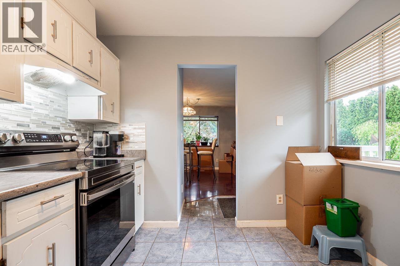 24805 118a Avenue, Maple Ridge, British Columbia  V4R 1Z3 - Photo 14 - R3060745