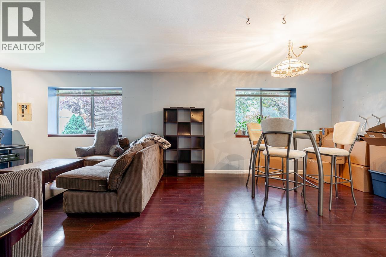 24805 118a Avenue, Maple Ridge, British Columbia  V4R 1Z3 - Photo 6 - R3060745