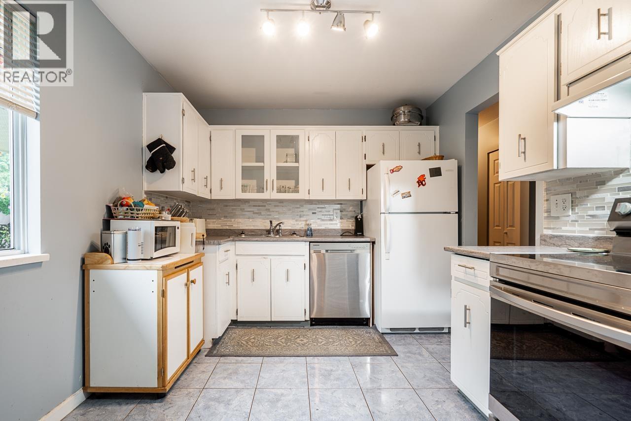 24805 118a Avenue, Maple Ridge, British Columbia  V4R 1Z3 - Photo 12 - R3060745