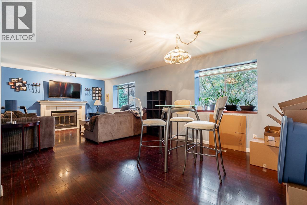 24805 118a Avenue, Maple Ridge, British Columbia  V4R 1Z3 - Photo 4 - R3060745