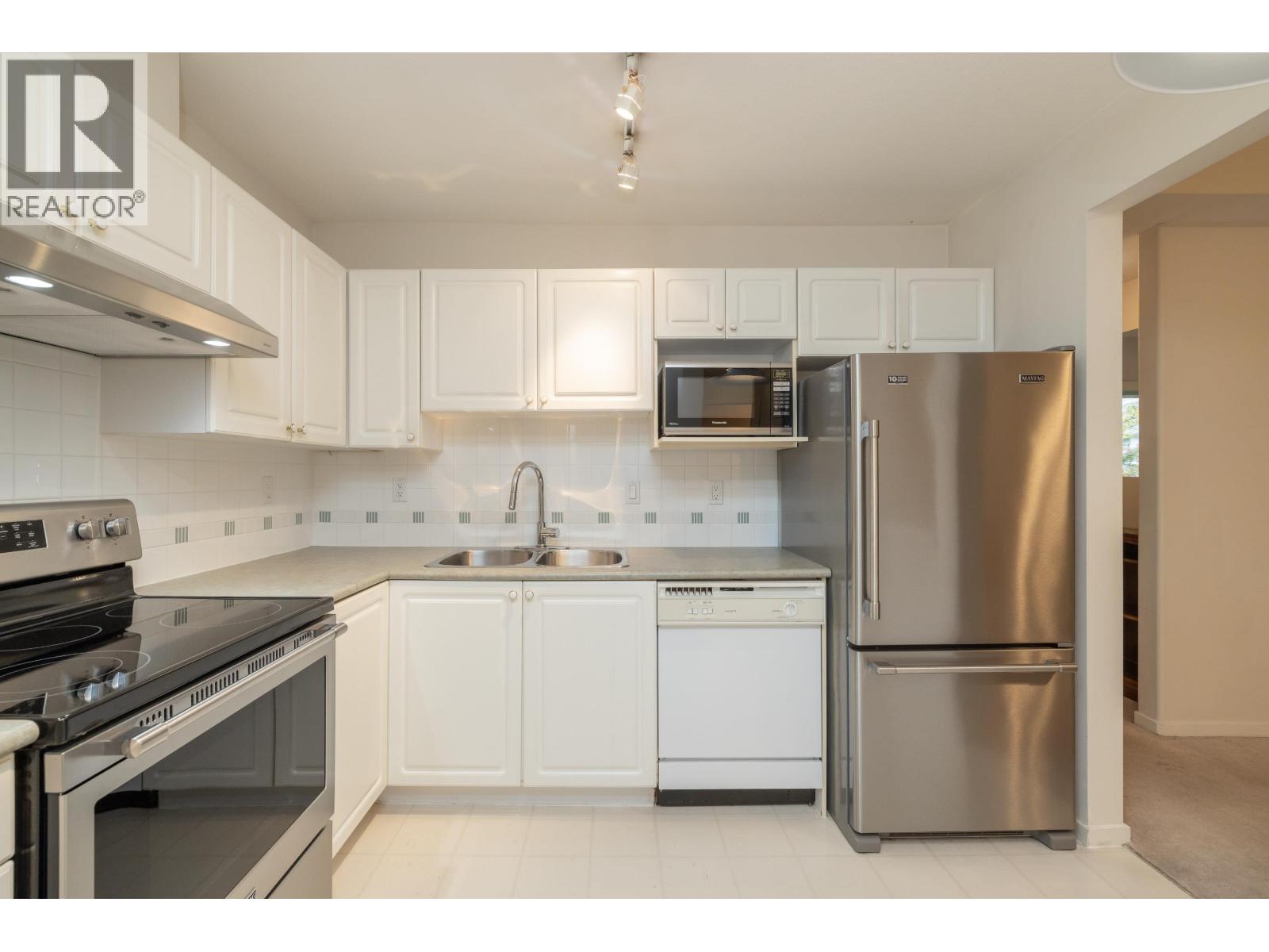 508 210 Eleventh Street, New Westminster, British Columbia  V3M 4C9 - Photo 4 - R3060528