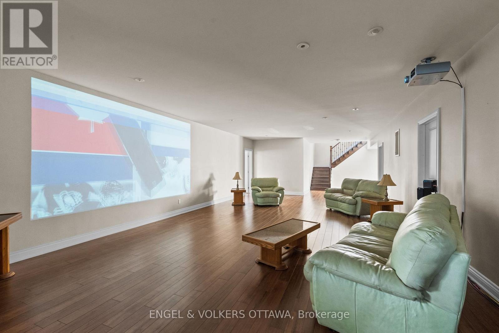 7510 Village Centre Place, Ottawa, Ontario  K4P 0C8 - Photo 35 - X12383483